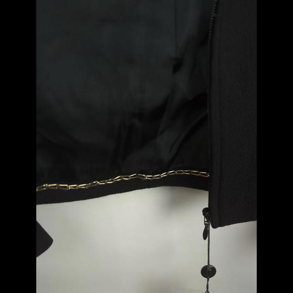 [SOLD] NWT 2004 ALEXANDER MCQUEEN Sz Women IT 40 US 4 Black White Stitch Jacket - Picture 11 of 12